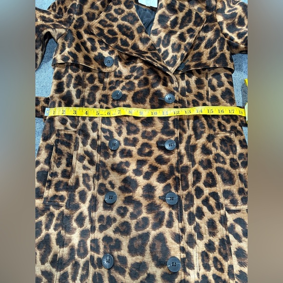 Avec Les Filles Flocked Velvet Animal Print Trench Coat | Color: Leopard | XS - Picture 6 of 7
